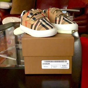 Toddler Burberry shoes